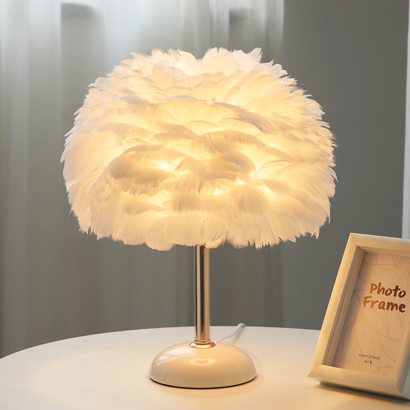 Feather Desk Lamp